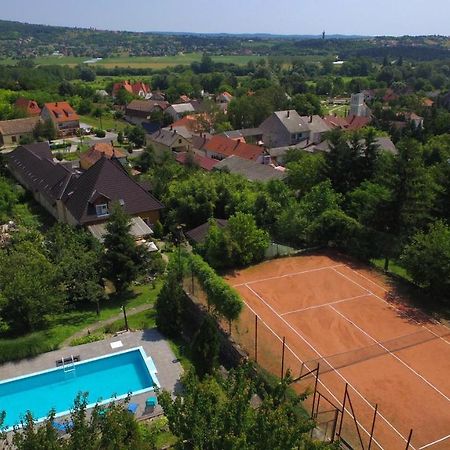 Appartementhaus 5. Jahreszeit Hévíz Exteriör bild