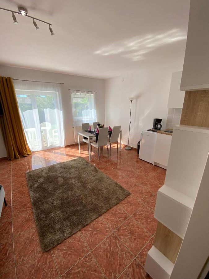 Appartementhaus 5. Jahreszeit Hévíz Exteriör bild