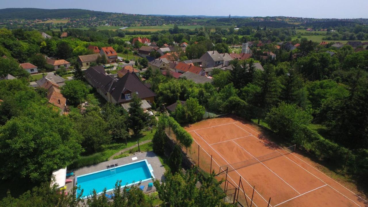 Appartementhaus 5. Jahreszeit Hévíz Exteriör bild