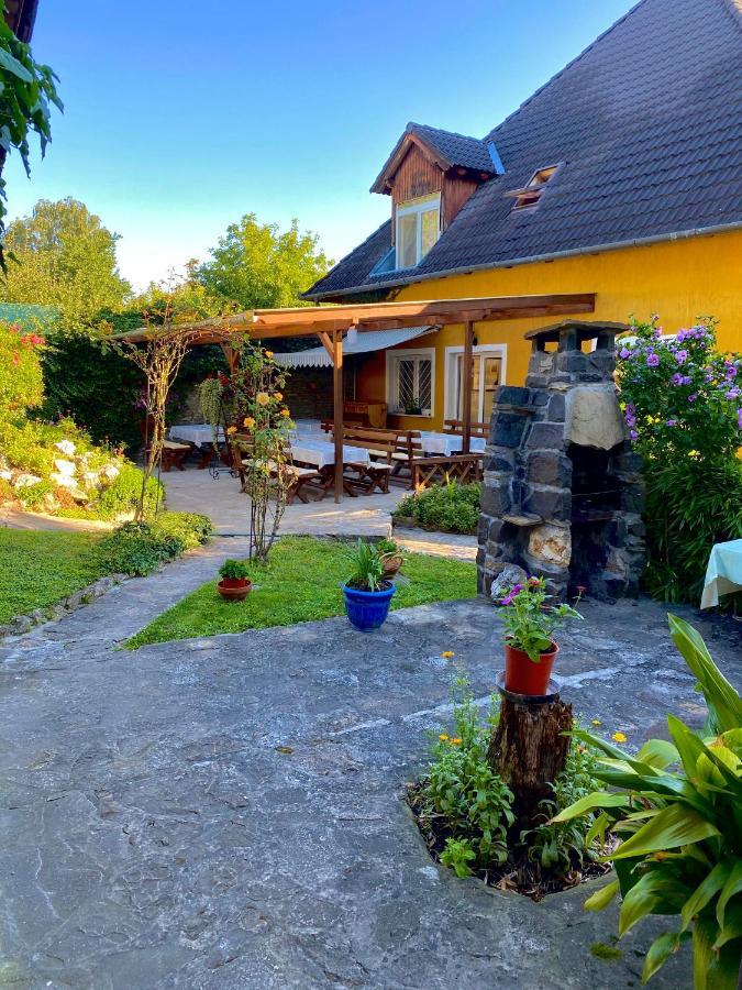 Appartementhaus 5. Jahreszeit Hévíz Exteriör bild