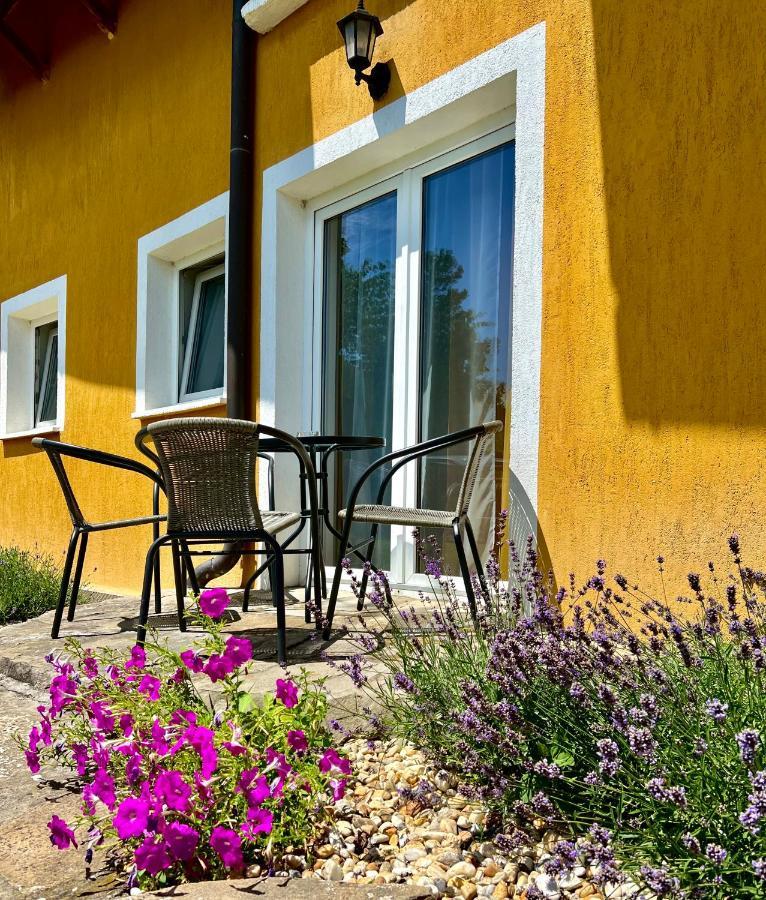 Appartementhaus 5. Jahreszeit Hévíz Exteriör bild